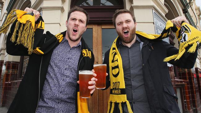 Melbourne footy fans are hoping the city will reopen in time for the AFL Grand final. Picture: Michael Dodge/Getty Images