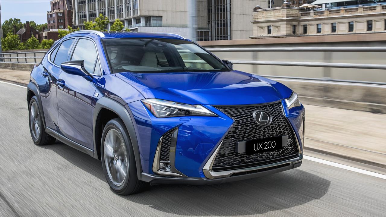 Lexus ux. Лексус ux200 f Sport. Лексус ux200 цвета. Lexus UX 200 #enjoy. Lexus UX 200 Hybrid.