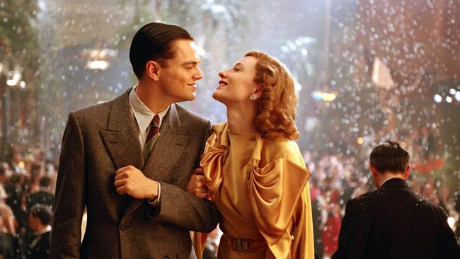 Leonardo DiCaprio with Cate Blanchett in scene from film "The Aviator".