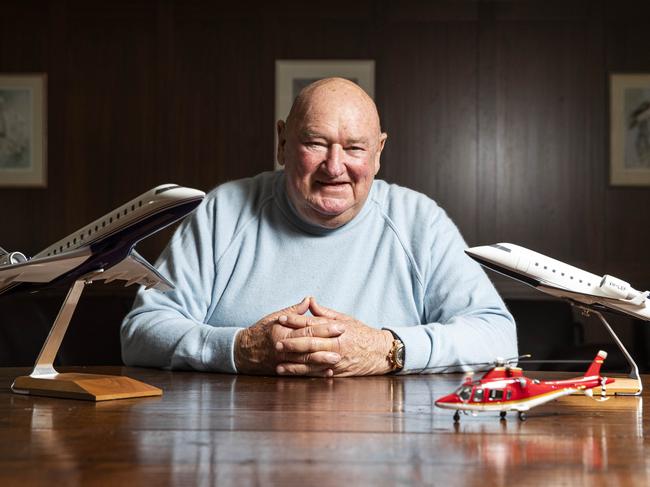 04/11/20 Trucking magnate Lindsay Fox in his St Kilda road office. Aaron Francis/The Australian