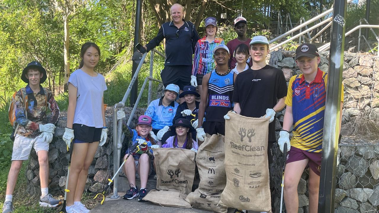 Clean Up Australia Day took place at Apex Park in Rasmussen, Townsville ...