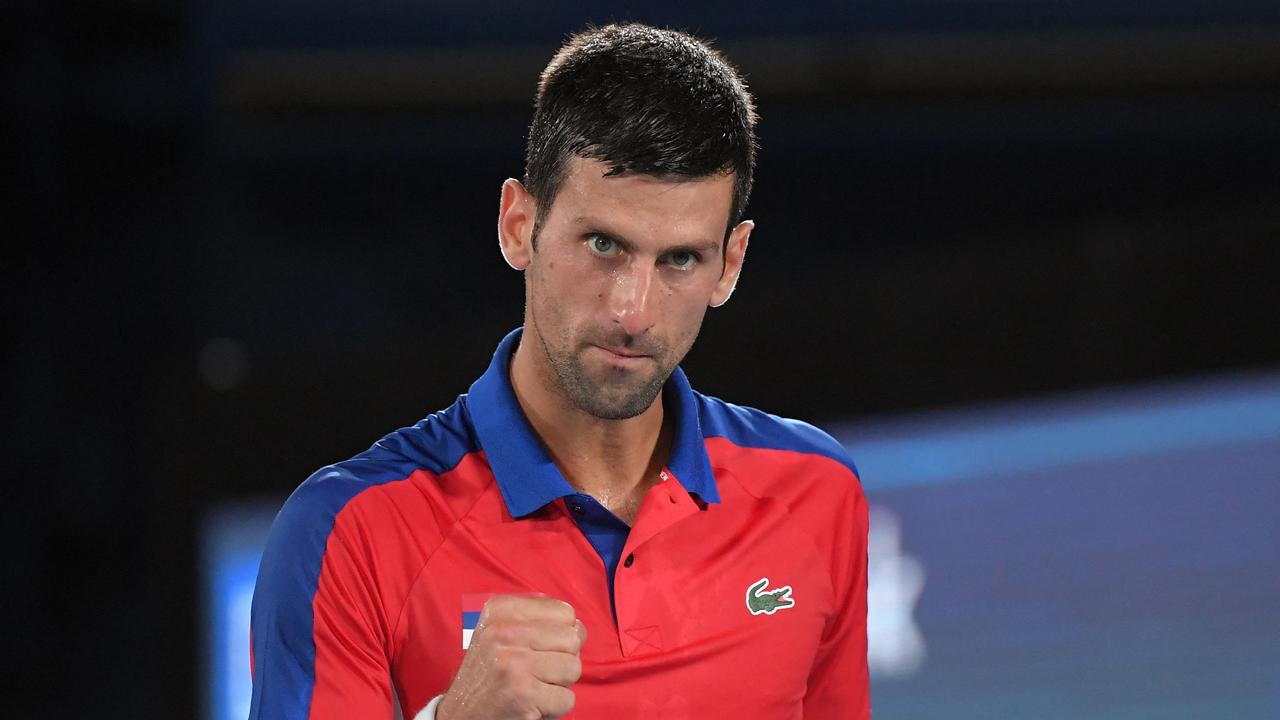 pembaruan langsung, hasil, Novak Djokovic vs Tallon Griekspoor, penggemar heckling, Jordan Thompson, reaksi, istirahat kamar mandi, cuaca