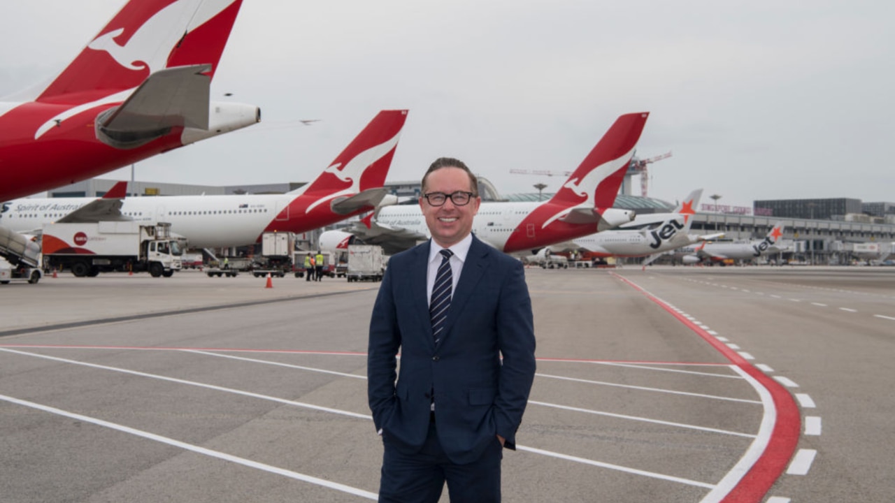 ‘Embarrassing’: Alan Joyce exits early from Qantas