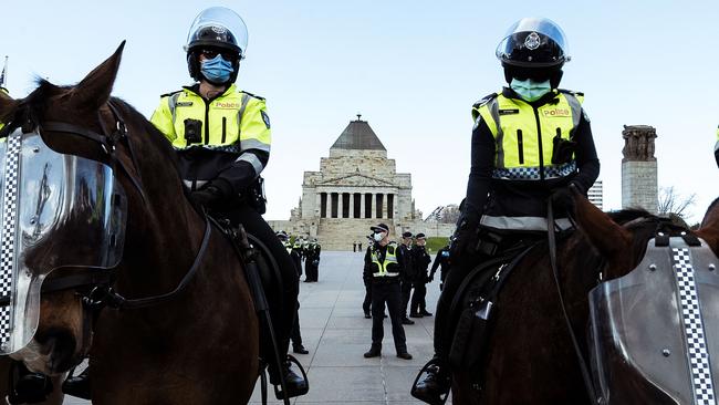 Police turn out in force at the Shrine of Remembrance ahead of anti-lockdown protests. Picture: Getty Images