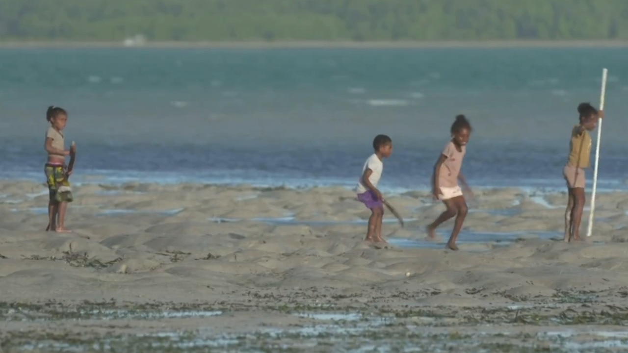 EXCLUSIVE: Vaccine scepticism threatening rollout in Torres Strait