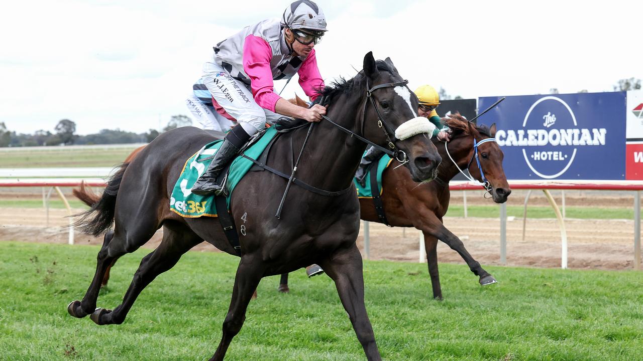 Horse Racing Tips: Caulfield Best Bets, Preview, Early Oil, Bletchingly ...