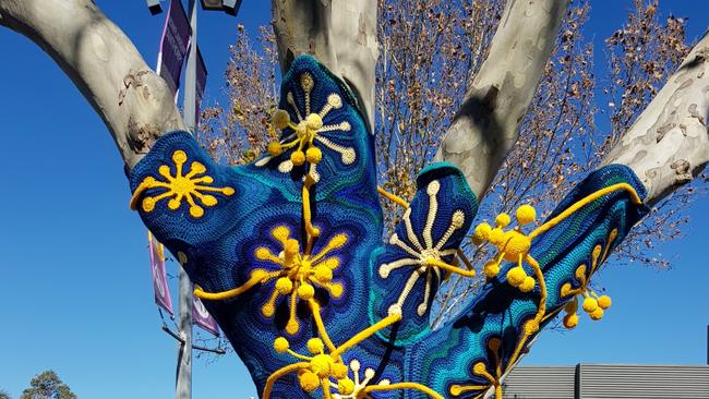 Narelle Mercer took out the theme section of the 2019 Jumpers and Jazz in July Tree Jumper exhibition with this creation titled "Sparks Fly".