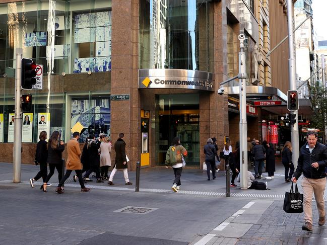 Commuters walk past an Commonwealth Bank branch in Sydney's CBD on June 07, 2022 in Sydney, Australia. Picture: Brendon Thorne