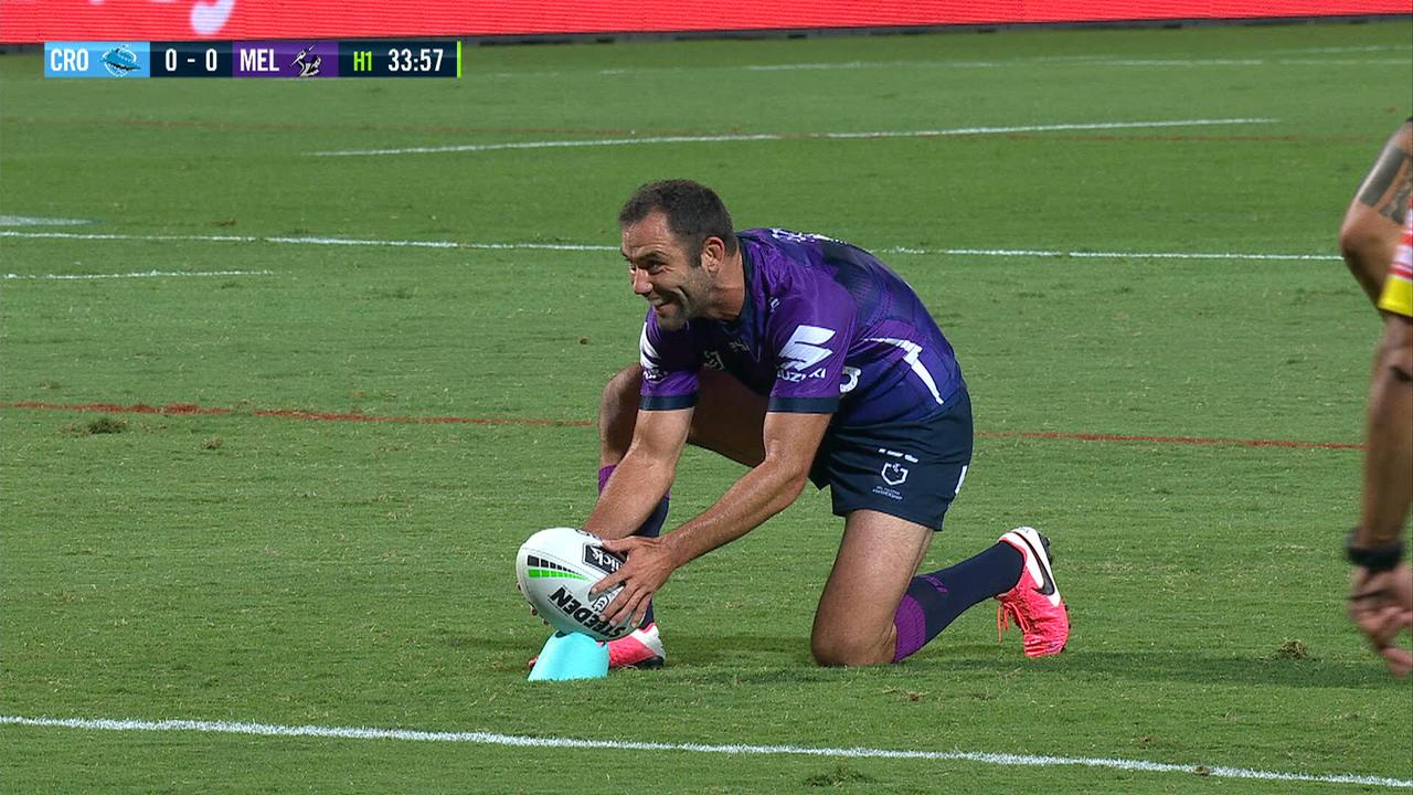 Cameron Smith lines up a kick at goal.