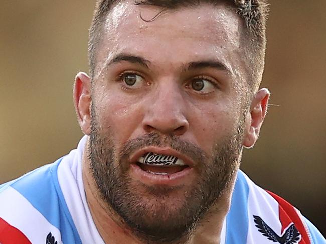 SYDNEY, AUSTRALIA - APRIL 25: James Tedesco of the Roosters runs the ball during the round seven NRL match between the Sydney Roosters and the St George Illawarra Dragons at the Sydney Cricket Ground, on April 25, 2021, in Sydney, Australia. (Photo by Cameron Spencer/Getty Images)