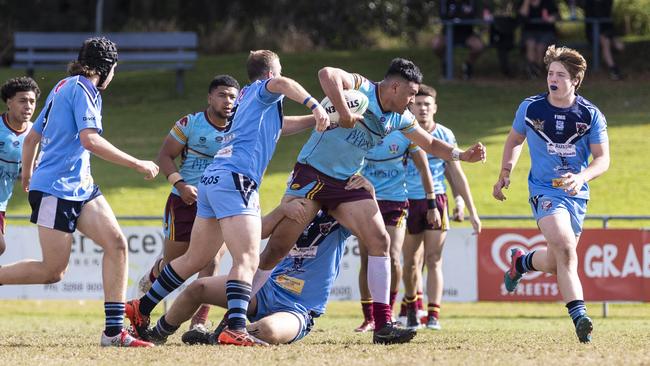 Keebra Park’s Arama Hau on the move.