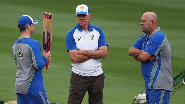 Greg Chappell chats with captain Steve Smith and Darren Lehmann.