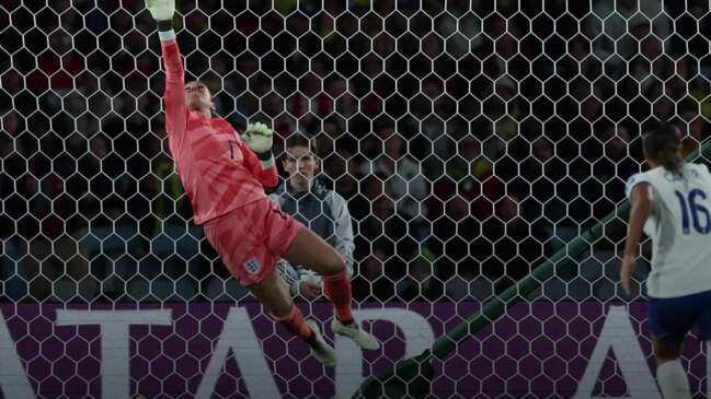 Why Matildas fans can't buy goalkeeper Mackenzie Arnold's jersey