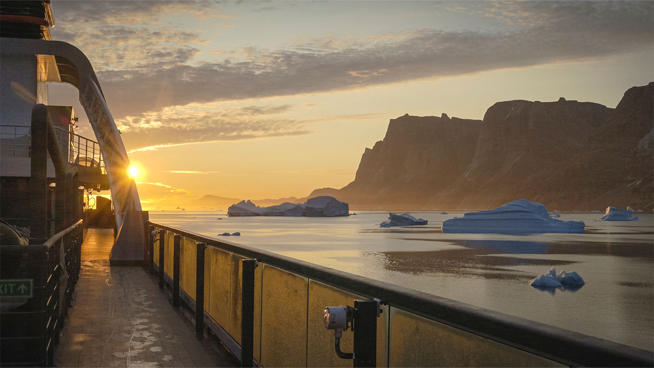 Seabourn Venture in Iceland.