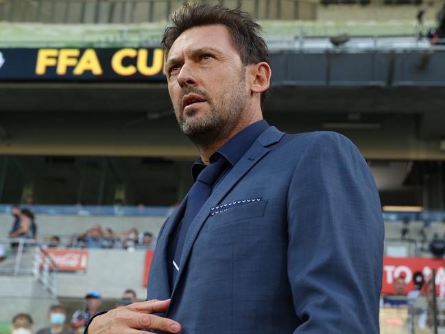 MELBOURNE, AUSTRALIA - FEBRUARY 05: Victory coach, Tony Popovic is seen during the 2021 FFA Cup Final match between Melbourne Victory and Central Coast Mariners at AAMI Park on February 05, 2022 in Melbourne, Australia. (Photo by Robert Cianflone/Getty Images)