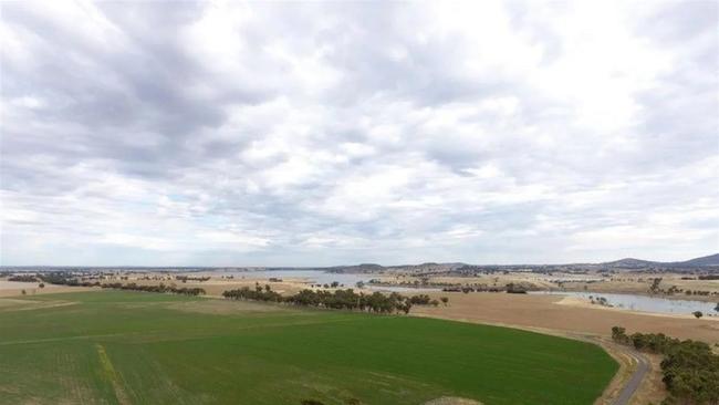 This Joyces Creek cropping and irrigation farm sold for $3.4 million