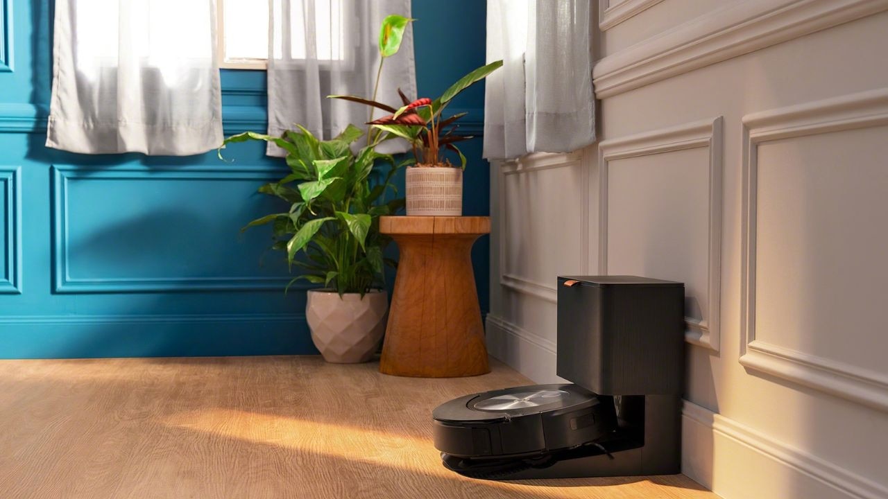 iRobot Roomba j7+ review