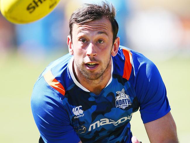 MELBOURNE, AUSTRALIA - MARCH 06:  Todd Goldstein of the Kangaroos marks the ball during a North Melbourne Kangaroos AFL training session at Arden Street Ground on March 6, 2018 in Melbourne, Australia.  (Photo by Michael Dodge/Getty Images)