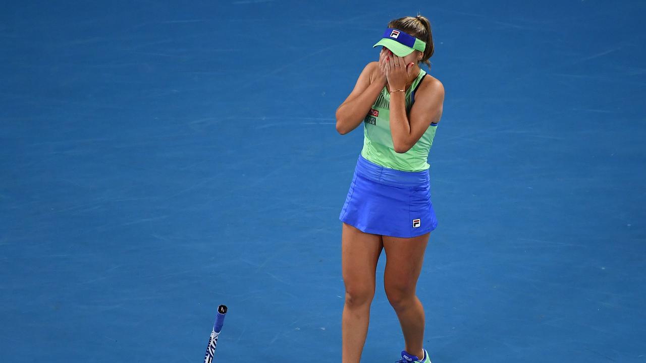 Sofia Kenin celebrates after beating Garbine Muguruza on Saturday night.