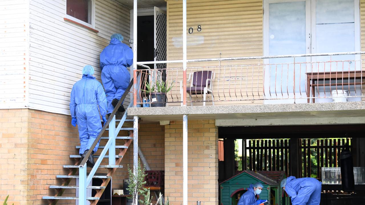 Police forensic officers investigate searched the Mount Gravatt house where Angela Goodwin died. Picture: NCA NewsWire / Dan Peled