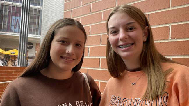 Tara Hughes and her friend Brodie Douglas at the Western Sydney University Parramatta South (Rydalmere).