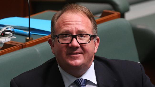 Labor MP David Feeney fails to find proof he renounced UK citizenship ...