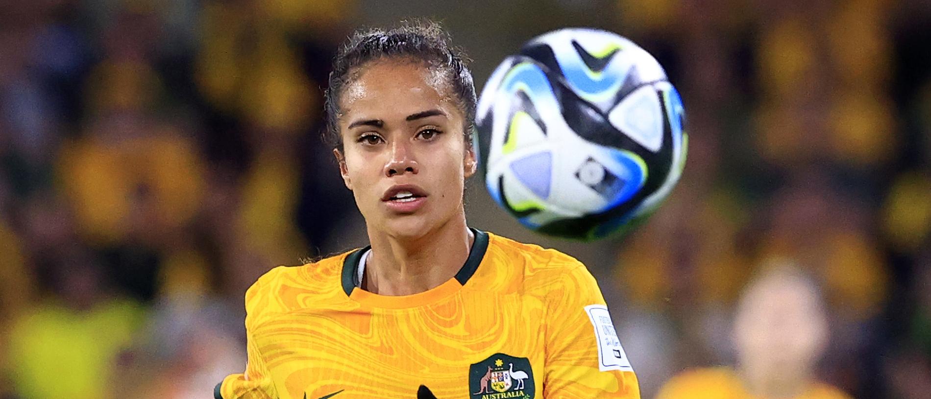 Inside Australia women's football team - salaries, star's heartbreak and  Matilda name explained - Mirror Online