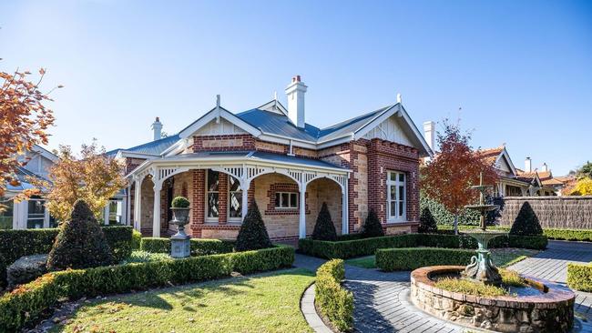 103 Alexandra Ave, Toorak Gardens.