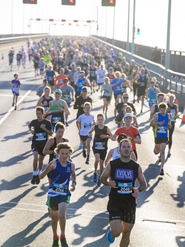 Run the Bridge Fun Run 2020 across Tasman Bridge. Picture: RICHARD JUPE