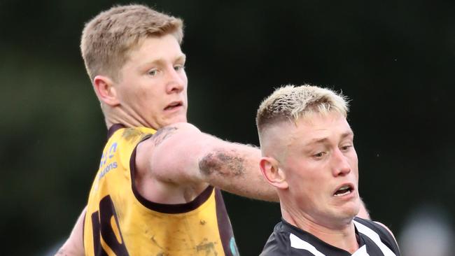 Toby Murray (left) has played for the Wangaratta Rovers this year while also training with the Essendon VFL team. Picture Yuri Kouzmin