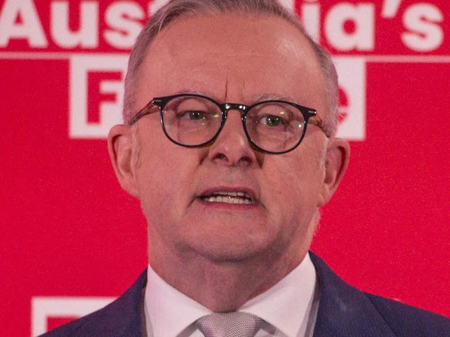 BRISBANE, AUSTRALIA - NewsWire Photos - DECEMBER 11, 2024:The Prime Minister Anthony Albanese delivers a speech at the Morningside Panthers AFL club in Brisbane.Picture: NewsWire / Glenn Campbell