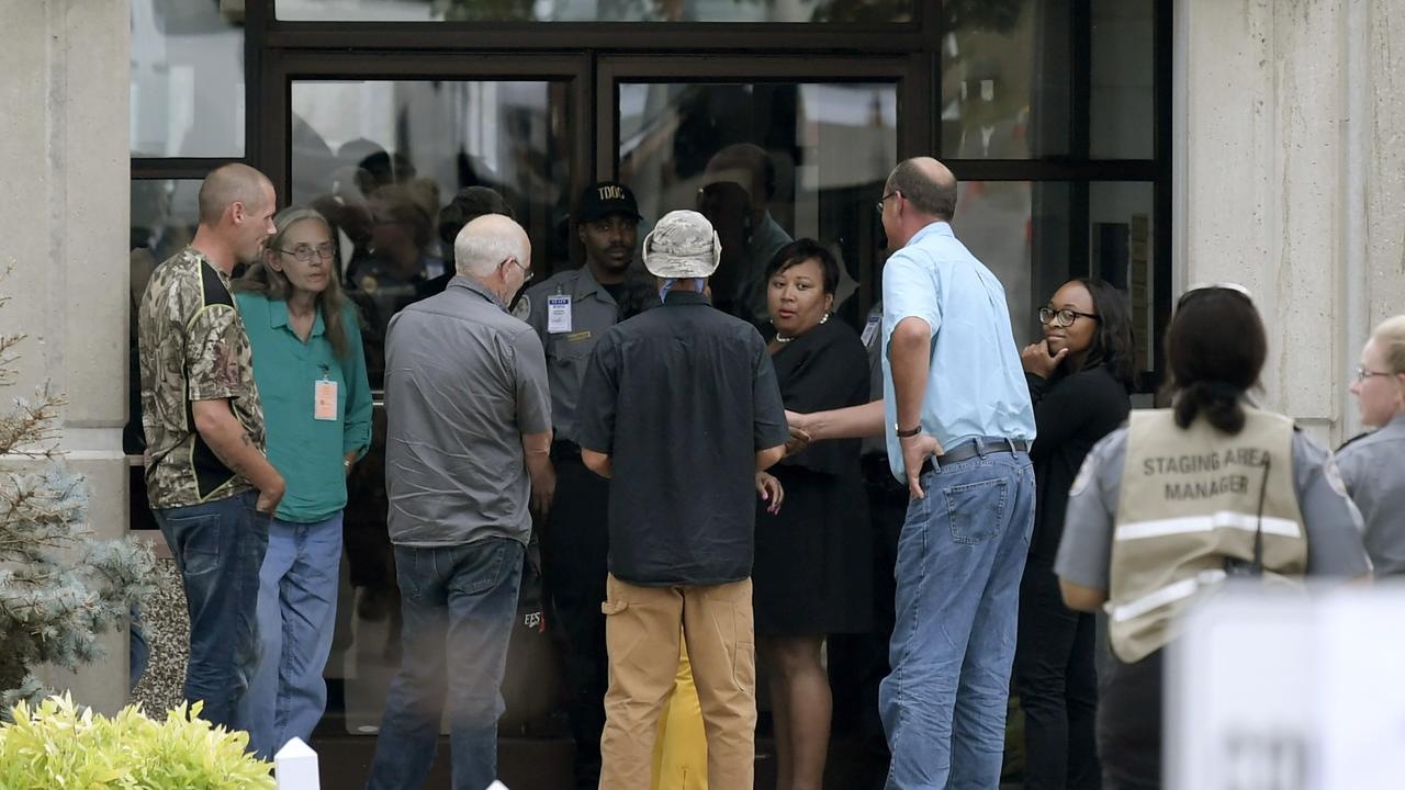Paula Dyer’s mother Kathy Jeffers, second from left, arrives with relatives and friends for the execution of Billy Ray Irick. Picture: Shelley Mayes/The Tennessean via AP