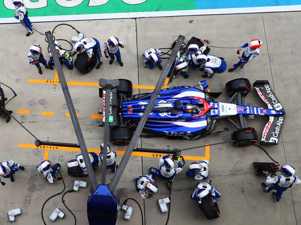 Daniel Ricciardo makes a pitstop during the F1 Grand Prix of China. Picture: Getty