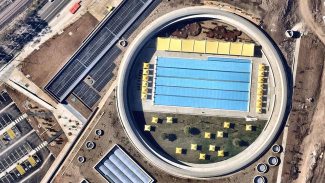 Nearmap, has captured six aerial images of Parramatta Aquatic Centre between 24/01/21 and 12/08/23 of the construction process from the beginning to end. (Parramatta Pools).