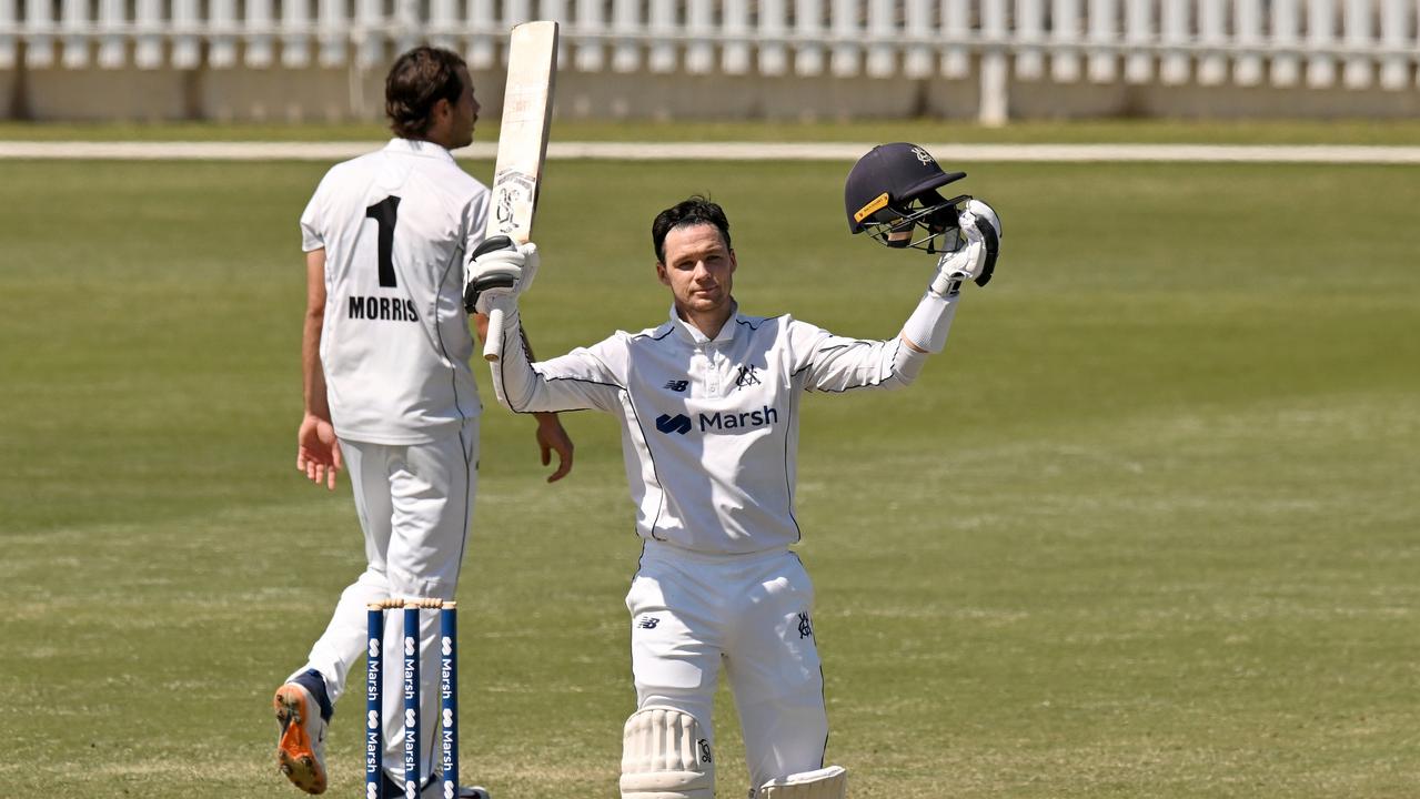 Handscomb has enjoyed a dominant Sheffield Shield campaign for Victoria. (Photo by Morgan Hancock/Getty Images)