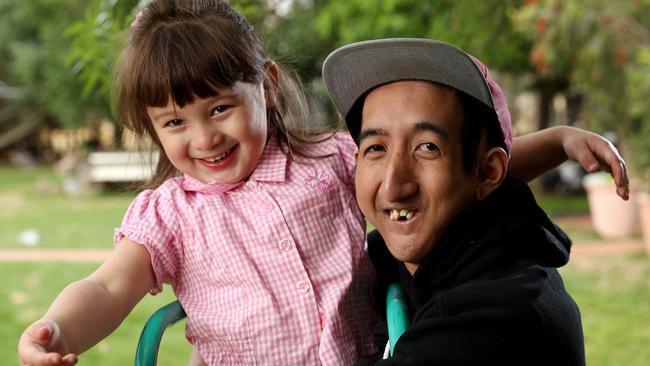 Kiri Schroeter at his Nuriootpa home with daughter Holly. Picture: Calum Robertson