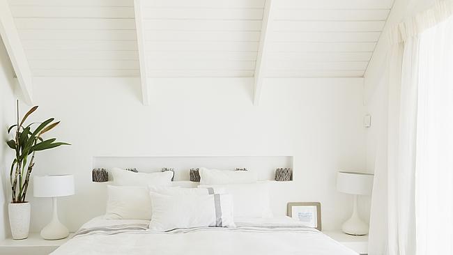 How to get outlet pillows white again