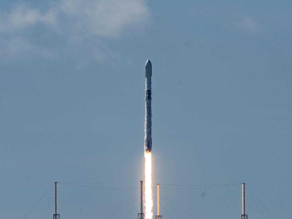 Falcon 9 rocket launches 58 Starlink satellites into orbit. Picture: SpaceX