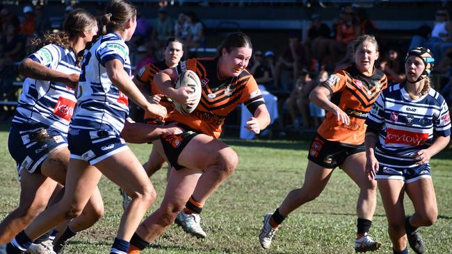 The Herbert River Crushers Women’s team drew 20-20 with Townsville Brothers in a hard-fought contest in Ingham on Saturday. Picture: Cameron Bates