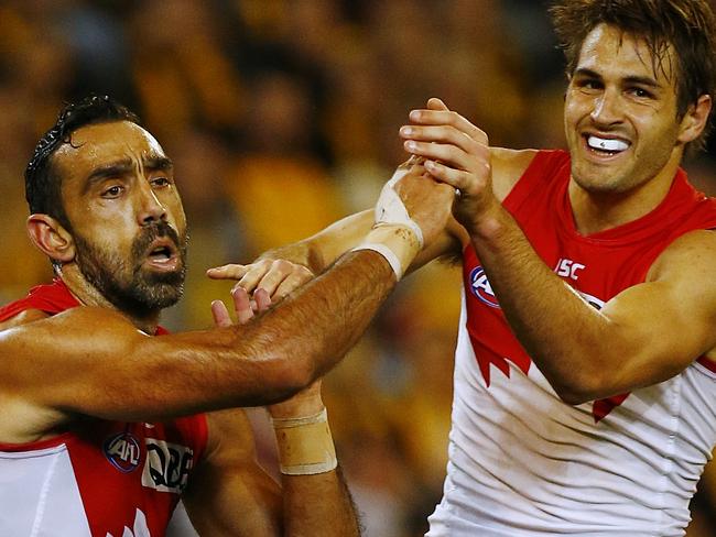 Hawthorn v Sydney Adam Goodes & Josh Kennedy  Picture:Wayne Ludbey