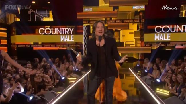 Keith Urban takes home multiple AMAs at once