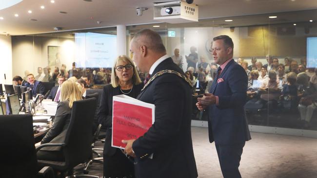 Deputy Mayor Donna Gates with Mayor Tom Tate. Picture: Glenn Hampson.