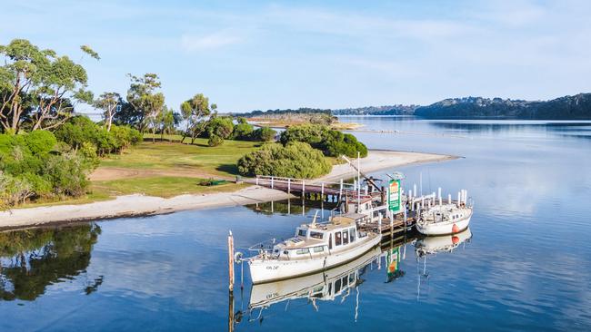 The picturesque jetty.