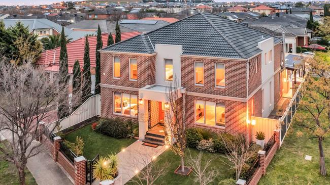 41 Golf View Drive, Craigieburn.