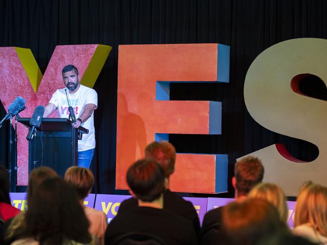 SYDNEY, AUSTRALIA - NCA NewsWire Photos - Saturday 14 October, 2023:, Dean Parkin speaks at Wests Ashfield Leagues Club, Yes campaign event as the referendum results are being counted , VOICEREF23, Picture: NCA NewsWire / Monique Harmer