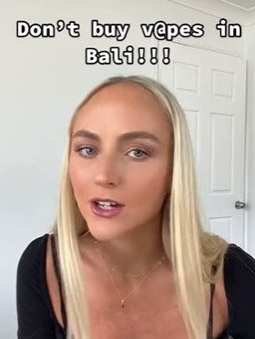 Aussie Only Fans creator Annie Knight shares in a TikTok video her horrific experience after consuming a dodgy vape in Bali. TikTok / @annieknight78