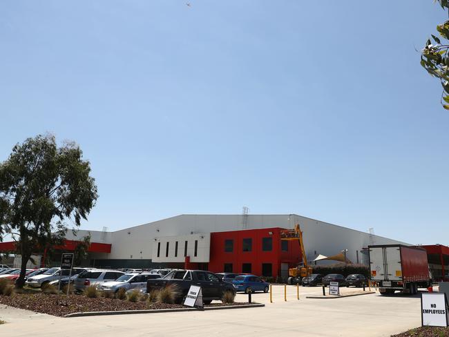 Amazon’s huge warehouse in the Melbourne suburb of Dandenong might serve Victorians quickly, but those in other states will have to wait longer. Picture: Robert Cianflone/Getty Images