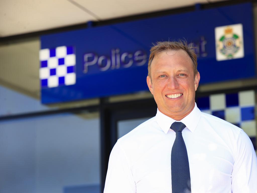 Premier Steven Miles outside a Police Beat in Townsville as part of the Election. Pics Adam Head