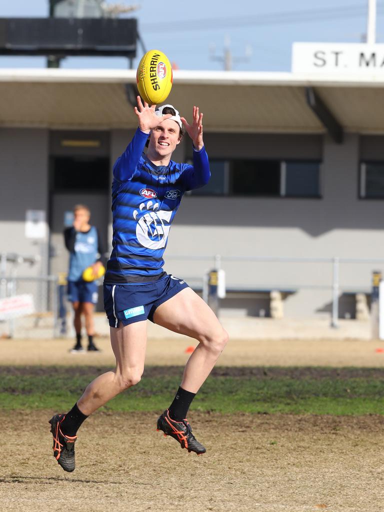 Max Holmes marks at training. Picture: Alison Wynd