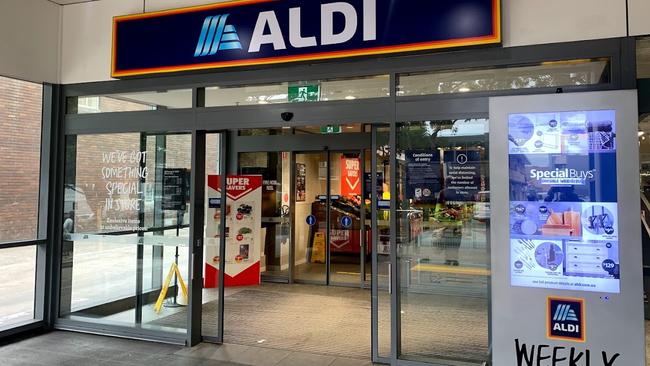 The Aldi supermarket at Mona Vale where two employees were assaulted by Grant Cotter when they rushed to the aid of a customer who had just been robbed of her mobile phone. Picture: Supplied